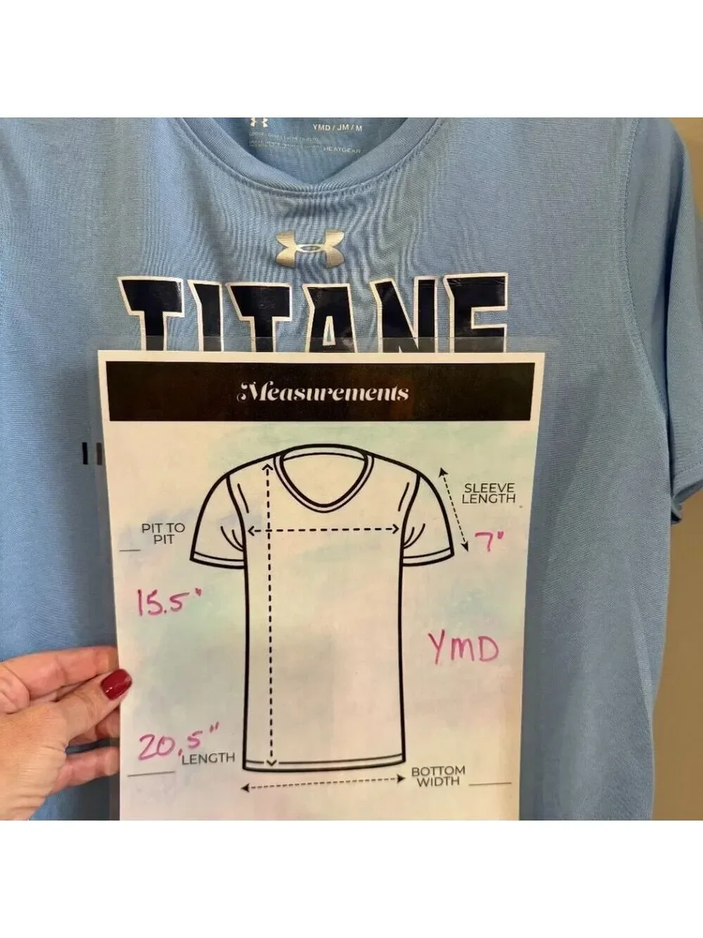 Boys Under Armour Tennessee Titans Heatgear Loose Fit Shirt.  Size Youth Medium
